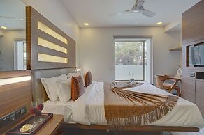 Alaya Stays Adarsh Villa | Elegant 3 BHK Villa With Pvt Pool & Balcony