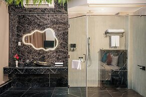 G8 Riverside Hotel Saigon