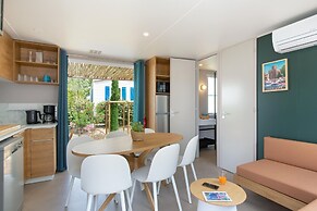 Mobile Home Near Beach