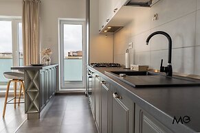 MoHost Dynamic - Modern 2BR Apartment