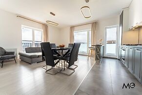 MoHost Dynamic - Modern 2BR Apartment