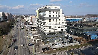 MoHost Dynamic - Modern 2BR Apartment