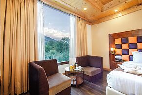 TRIBHAV Rohtang Heights Resort
