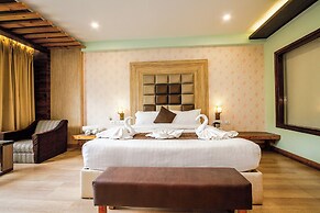 TRIBHAV Rohtang Heights Resort