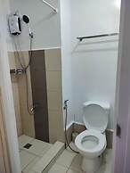 Luxurious 9th Floor Studio in Quezon City With Private Pool