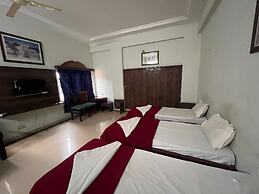 Hotel Partha International