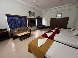 Hotel Partha International