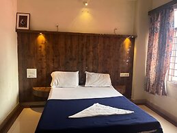 Hotel Partha International