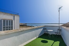 Riverside Ayamonte Apartment for 2