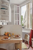 Chic 1BR by Châtelet & Louvre
