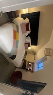 The Courtyard Bar, Kitchen & Rooms
