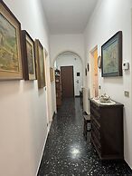 Central Square Apartment by Wonderful Italy