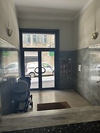 Central Square Apartment by Wonderful Italy