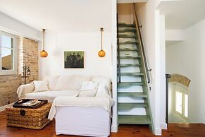 Korifo Old Town by Corfu Escapes