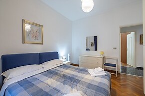 Central Square Apartment by Wonderful Italy