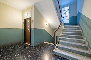 Central Square Apartment by Wonderful Italy