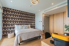 Pureview Luxury Suites, with breakfast & pool by Rent all Como
