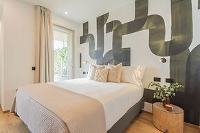Pureview Luxury Suites, with breakfast & pool by Rent all Como
