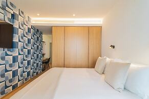 Pureview Luxury Suites, with breakfast & pool by Rent all Como