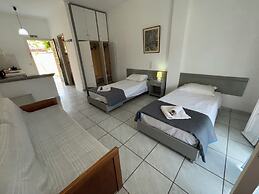 DOLPHIN APARTMENTS & STUDIOS