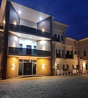 Luxury Apartment & Homes