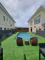 Luxury Apartment & Homes