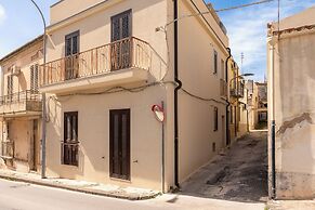 Casa Verga con Terrazza by Wonderful Italy