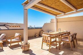 Casa Verga con Terrazza by Wonderful Italy