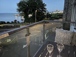 Lifeboat Lookout