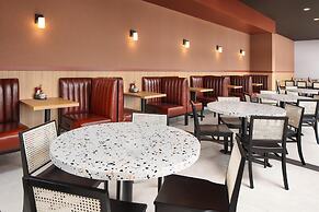 Embassy Suites By Hilton Chattanooga Downtown