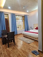 NEERANGANA RETREAT