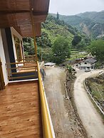 NEERANGANA RETREAT