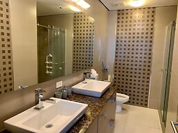 Amaranta Park I 2 Bed Apt With Balcony