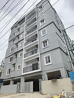 LUSHVISTAS Serviced Apartment