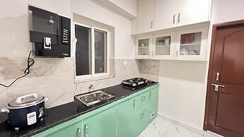 LUSHVISTAS Serviced Apartment