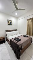 LUSHVISTAS Serviced Apartment