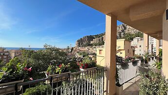 Cefalù Luxury Suite