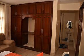 axis guest house