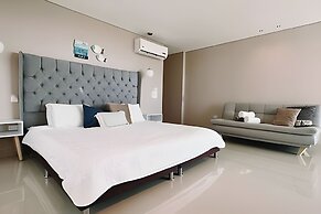 SONESTA