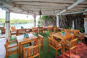 HOTEL ISLA MULATA