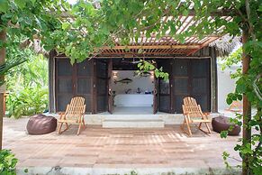 HOTEL ISLA MULATA