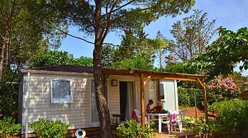 Bessan Mobile Home With Pool Fun