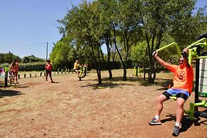 Bessan Mobile Home With Pool Fun