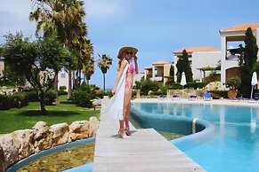 Casa Elysia 1BR with Beach & Pool