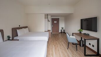 Water Woods Inn