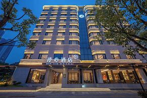Manxin Hotel