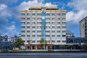 Manxin Hotel