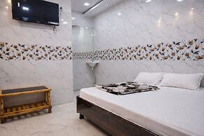 Hotel Relax Kurla