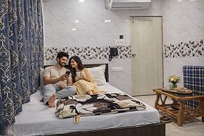 Hotel Relax Kurla