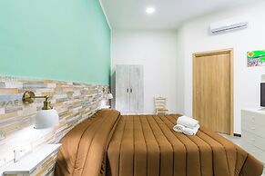 Gelso Complex Studios and Flat by Napoliapartments